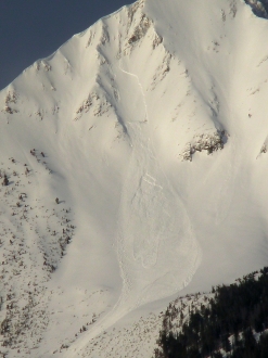 Cornice Triggered Avalanche